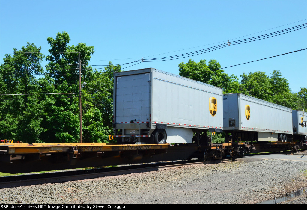 28FT UPS "PUP "Trailer on TTRX 370074